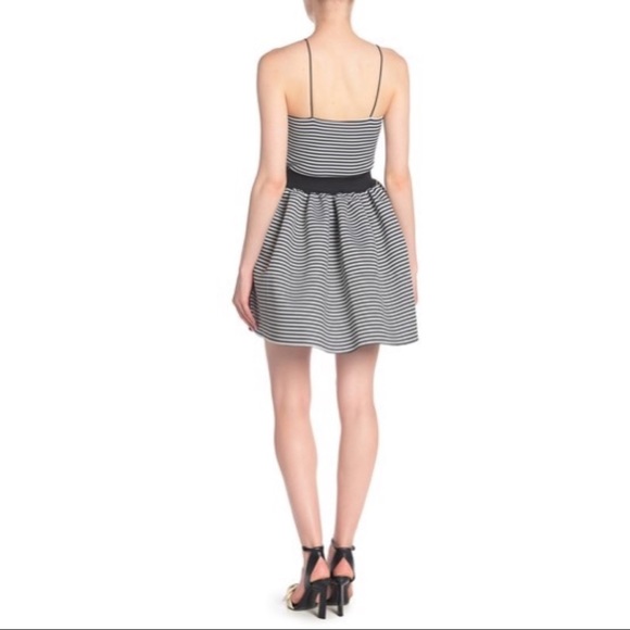 LOVE ADY Dress - Picture 2 of 6